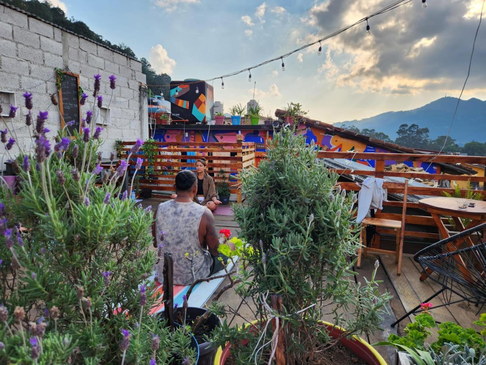 Casa Satoshi Vandrarhem San Cristóbal de Las Casas Exteriör bild